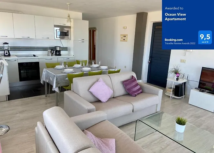 Ocean View Apartment *
